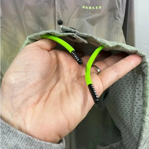 NWT Oakley Instacop Sunset Coaches Full Zip Rain Windbreaker Jacket Neon Green L - Picture 7 of 13